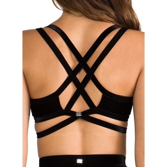 ✨ SOLD ✨ For Love and Lemons Skivvies Black Velvet Bra - Picture 2 of 2